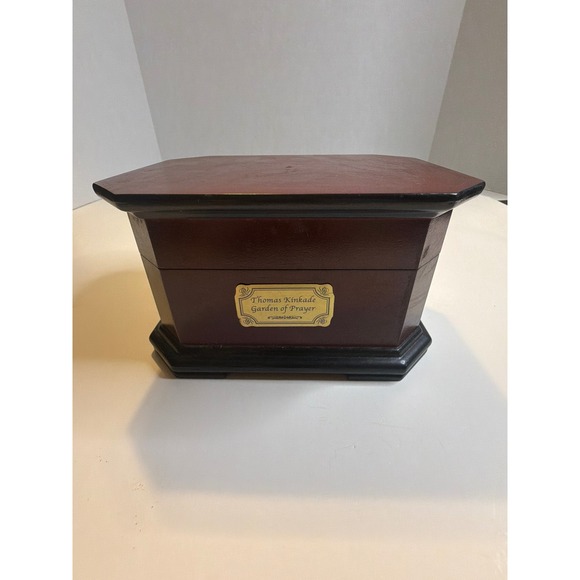 Thomas Kinkade Garden of Prayer Music Box Collectible Decorative Display - Picture 6 of 14